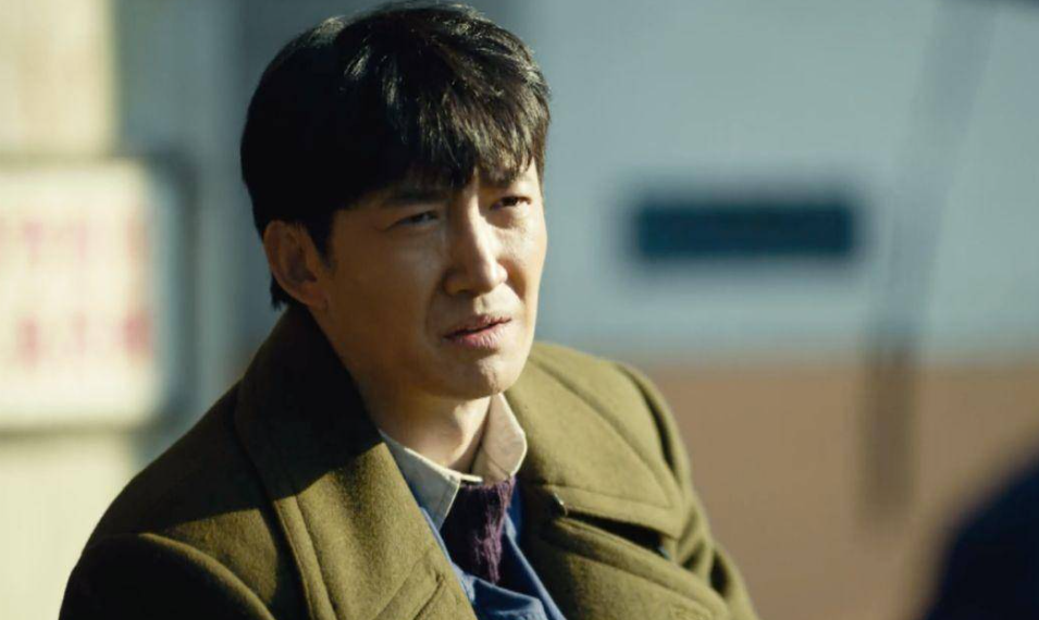 欧陆娱乐登录：才播4集，收视率破2.5，终于有让我熬夜狂追的央视年代剧了