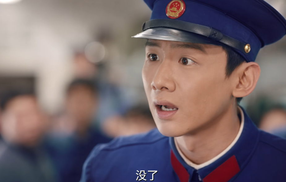 欧陆娱乐登录：才播4集，收视率破2.5，终于有让我熬夜狂追的央视年代剧了