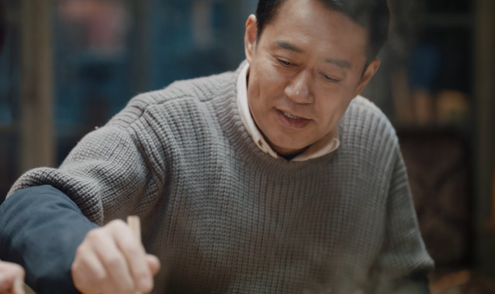 欧陆娱乐登录：才播4集，收视率破2.5，终于有让我熬夜狂追的央视年代剧了